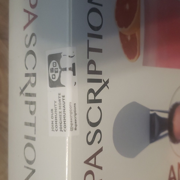 BNIB SPA SCRIPTIONS ANTI-AGING MASK KIT - Picture 5 of 6